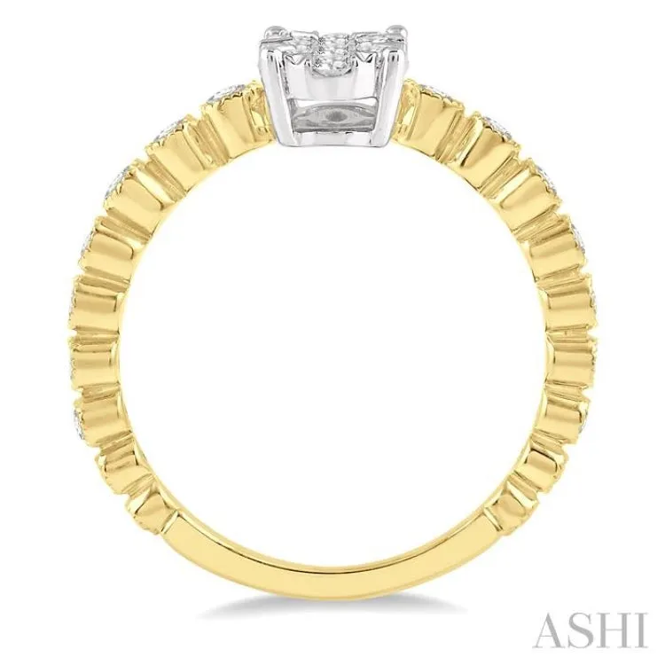 1/3 Ctw Oval Shape Lattice Shank Lovebright Diamond Cluster Ring in 14K Yellow and White Gold