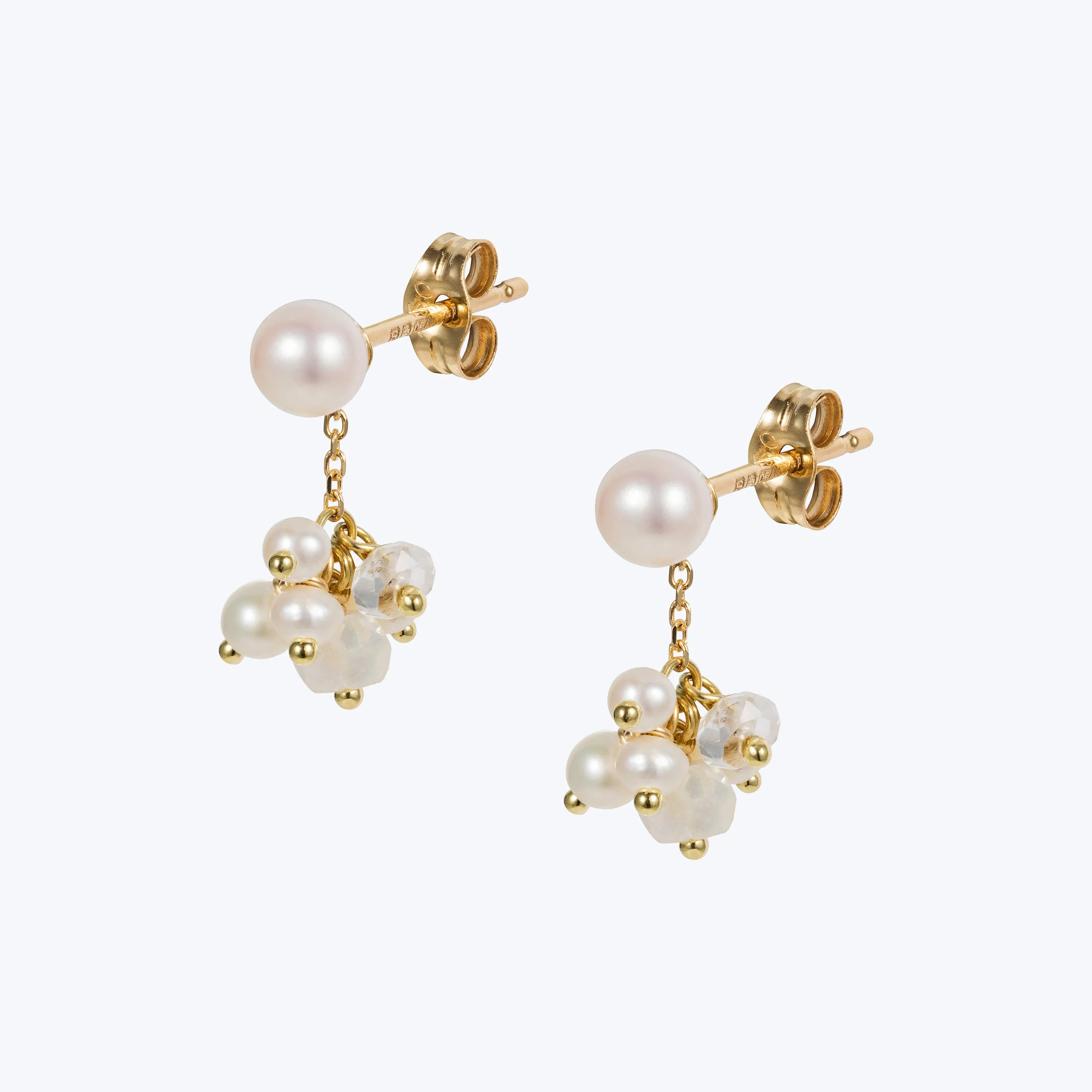 18K Gold Pearl Stud with Pearl Cluster