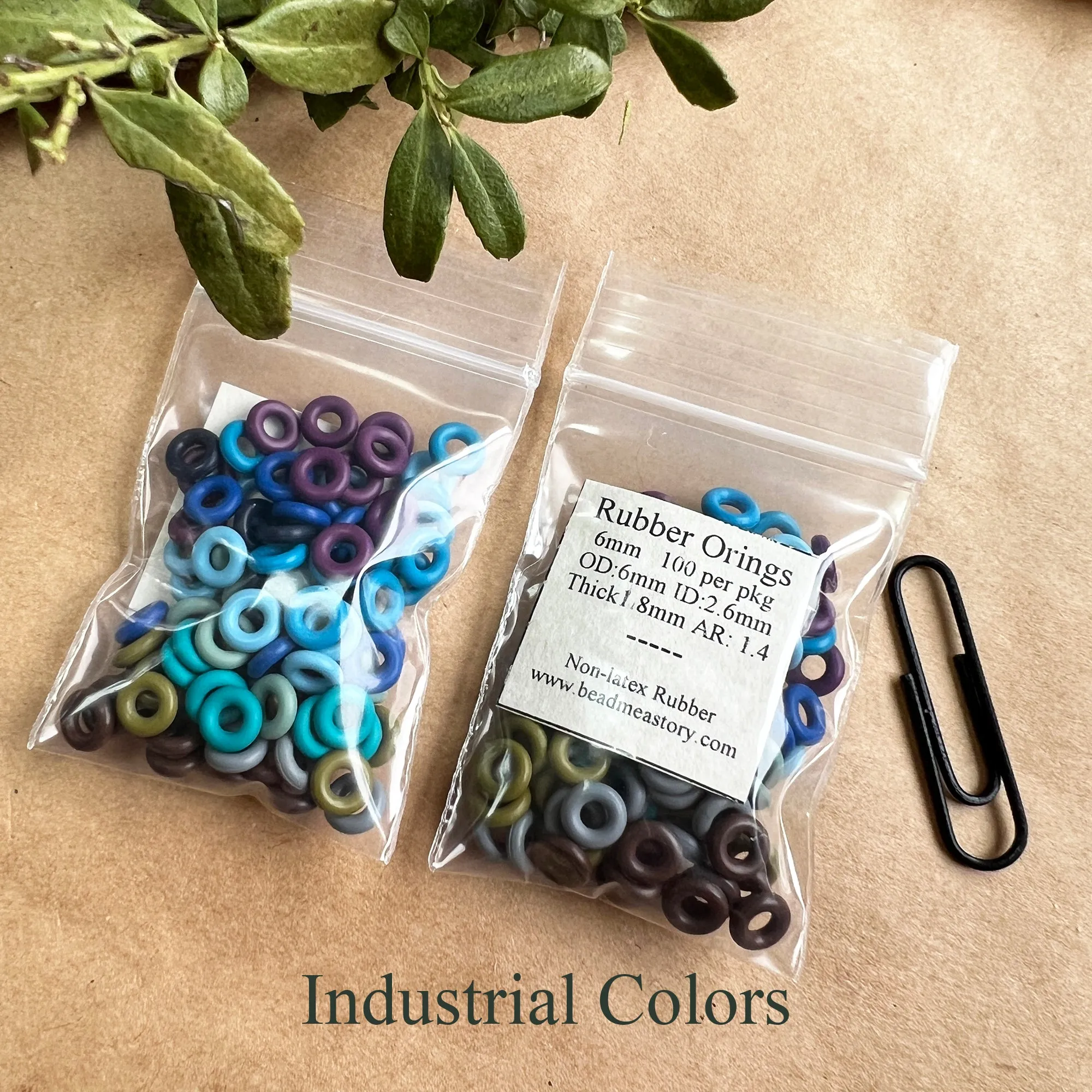 6mm EPDM Rubber O-Rings Hand Picked Assortment (ID: 2.6mm)  - Package of 100 - 10 of each color