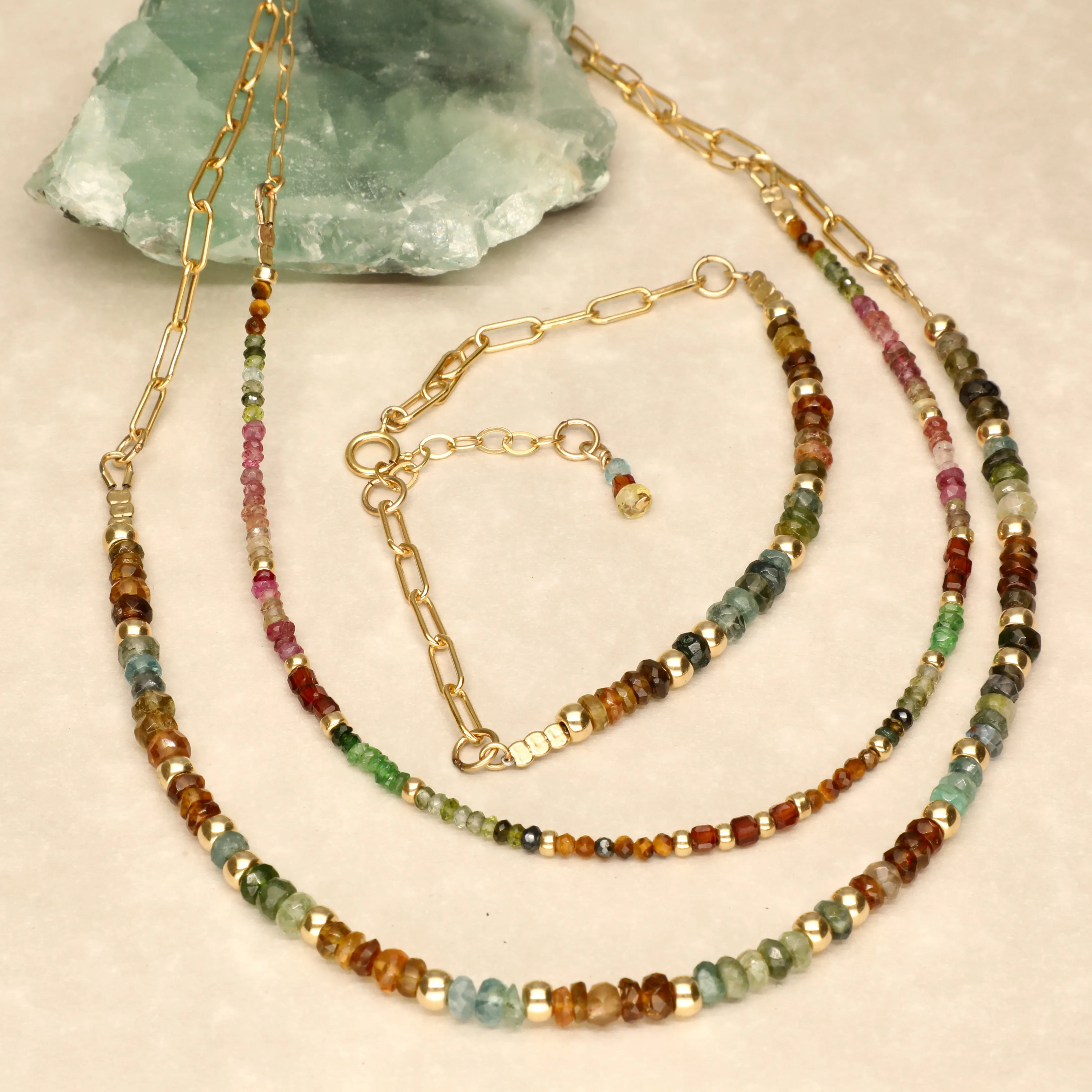 Autumn Rainbow Half Stone Integrated Necklace