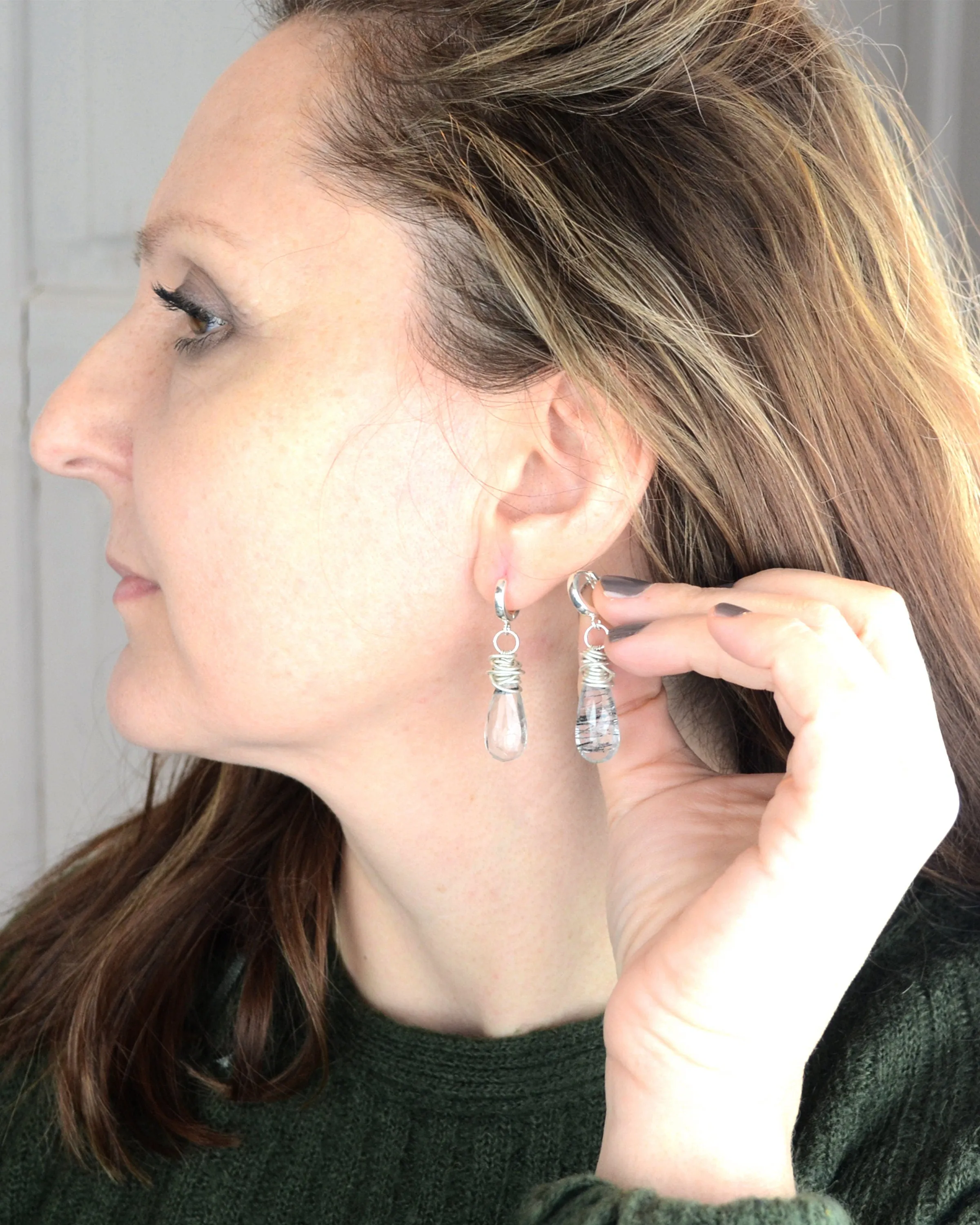 Boho silver wire and  quartz dangling earrings