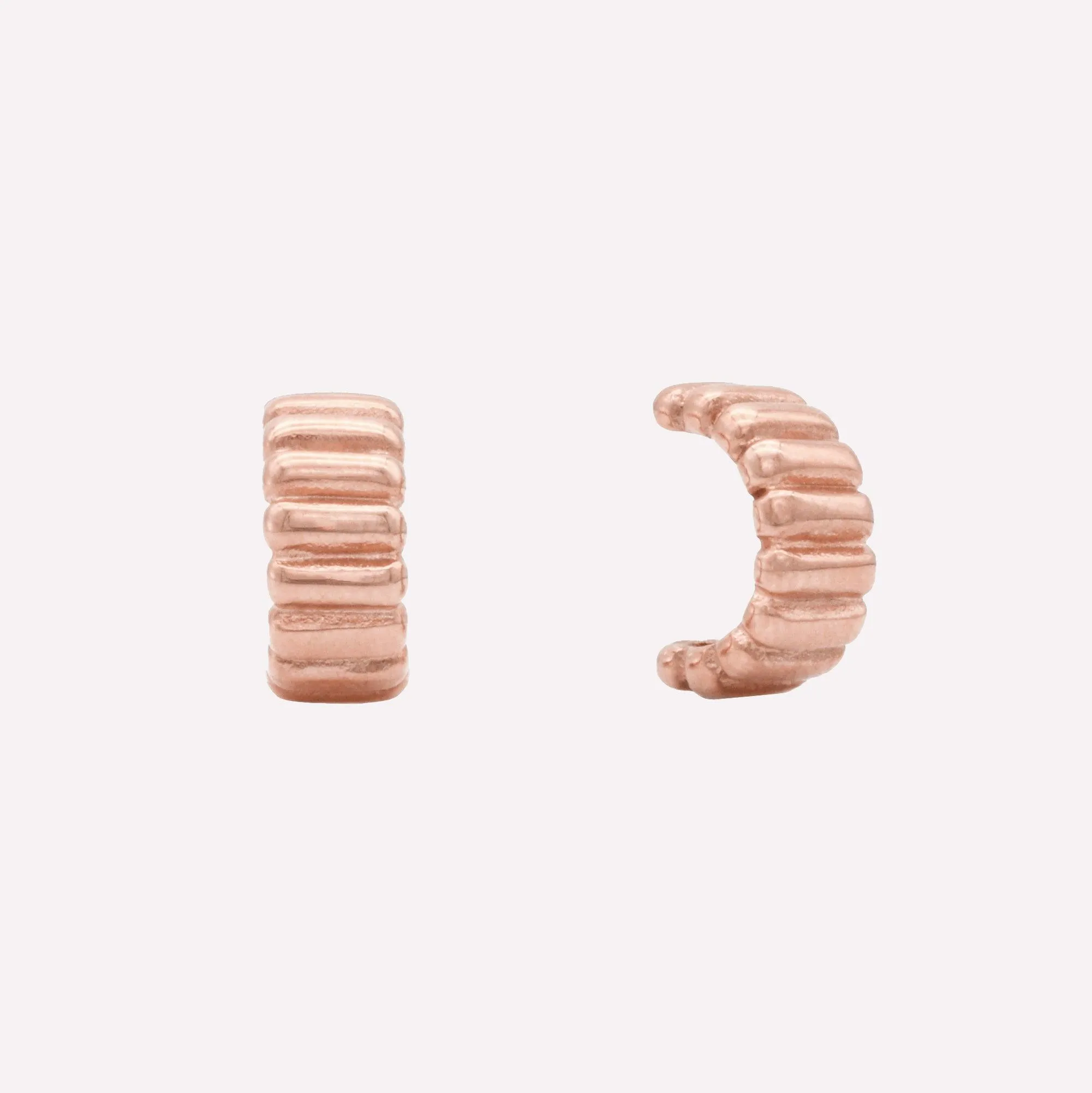 CHUNKY BAR HUGGIE HOOP EARRINGS IN ROSE GOLD