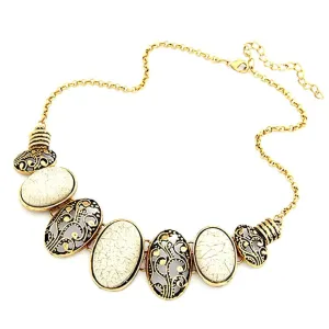 Cream and Gold Oval Link Collar Necklace