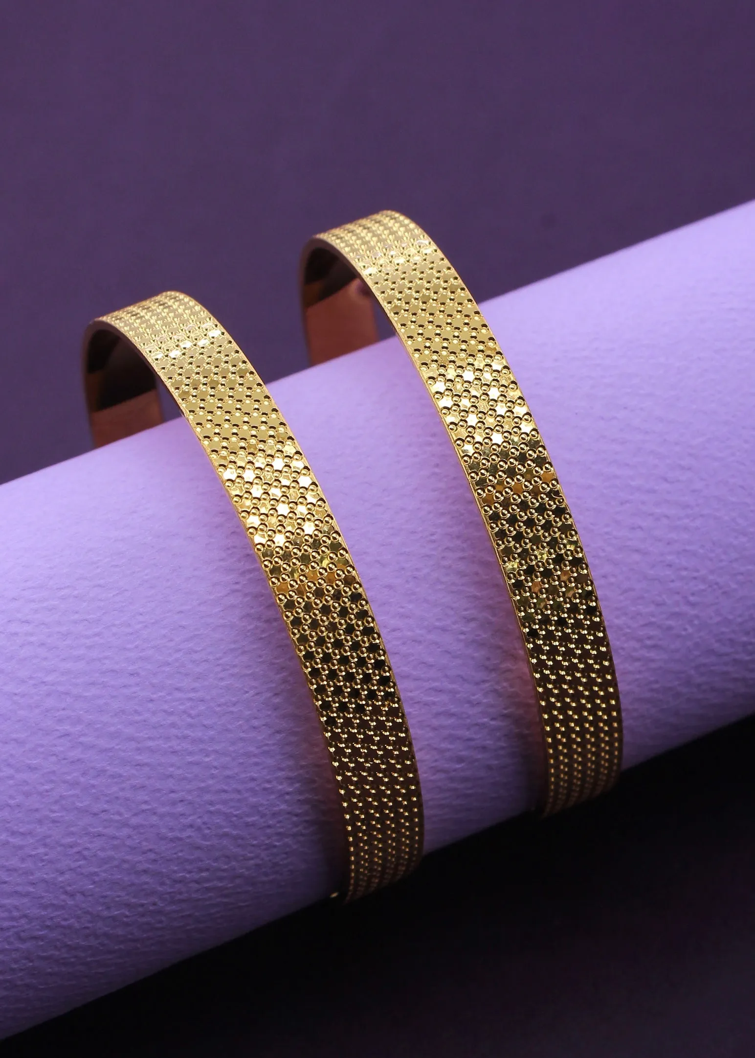 DELICATE DESIGNER GOLDEN BANGLES