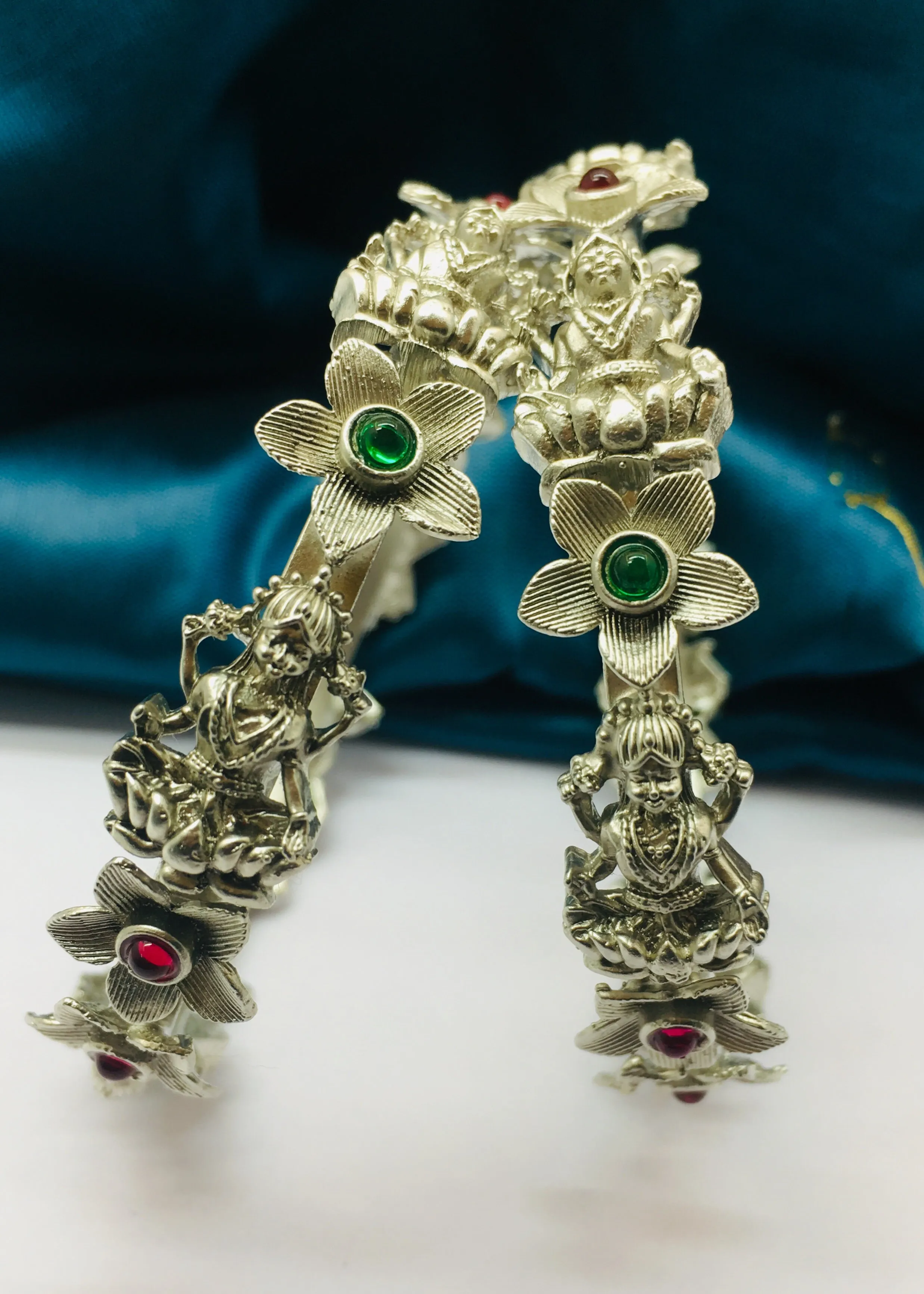 FLORAL WITH LAXMI DESIGNER BANGLES