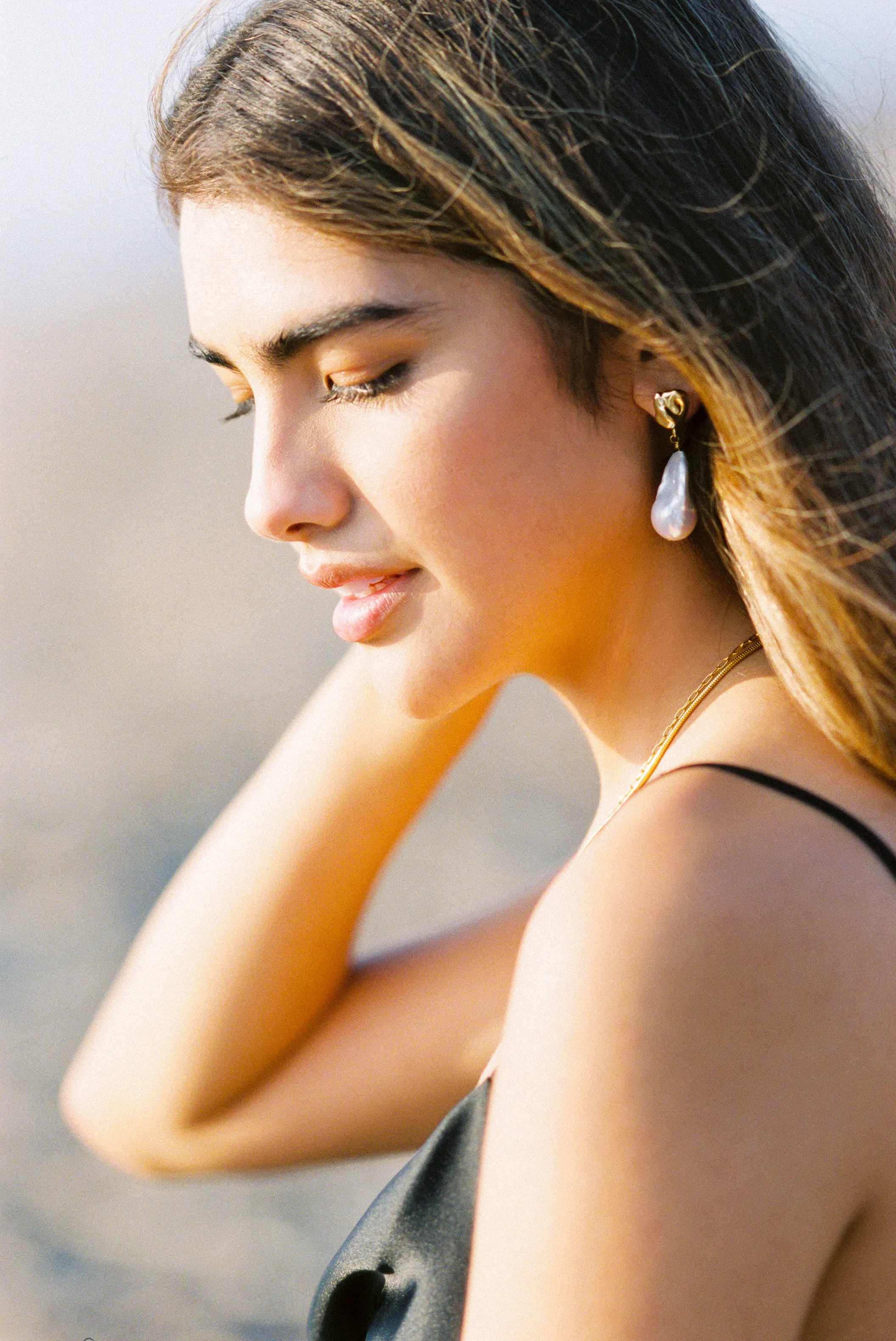 GILI EARRINGS