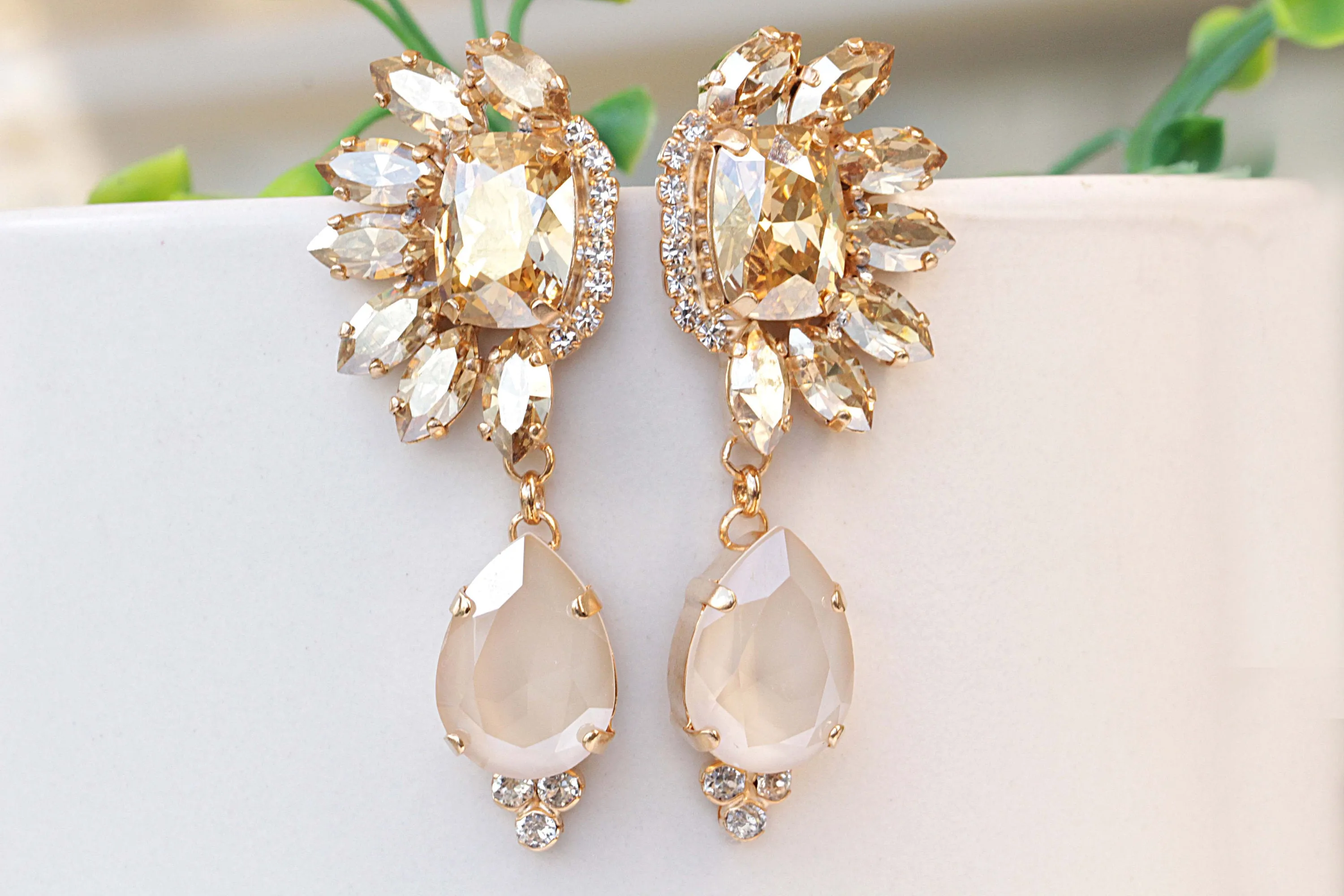 IVORY CHANDELIER EARRINGS