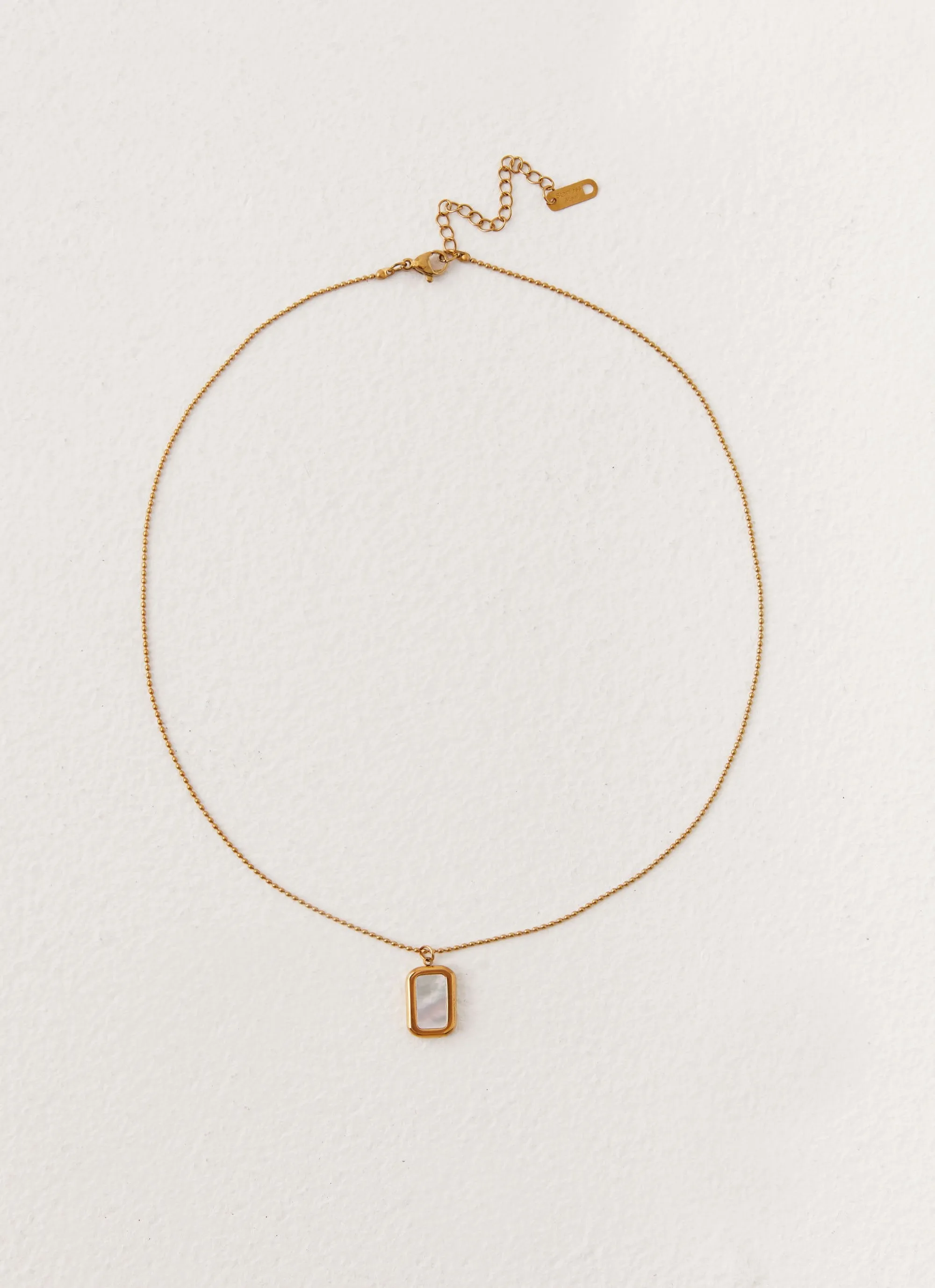 Meet Me Uptown Necklace - Gold