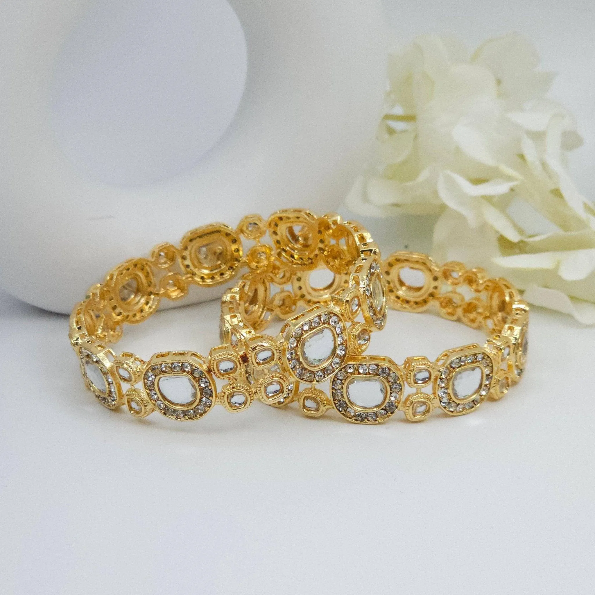 Pair of Kundan kangan Bangles