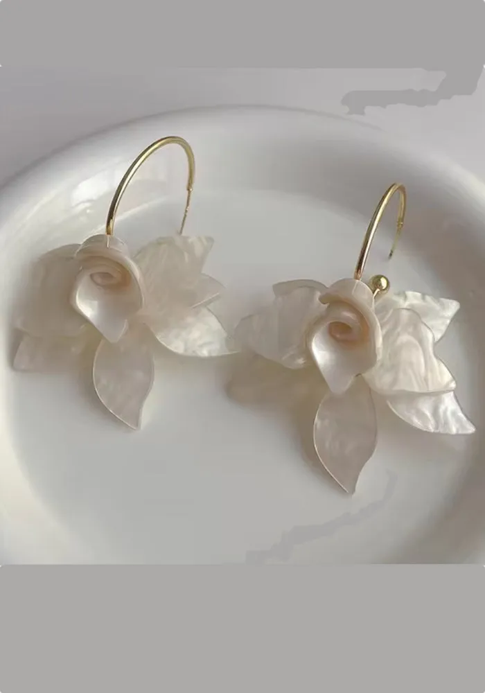 Petal Earrings - 2 Colorways