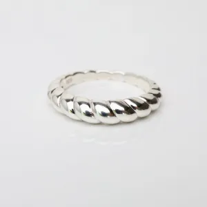 Shiny Woven Ring