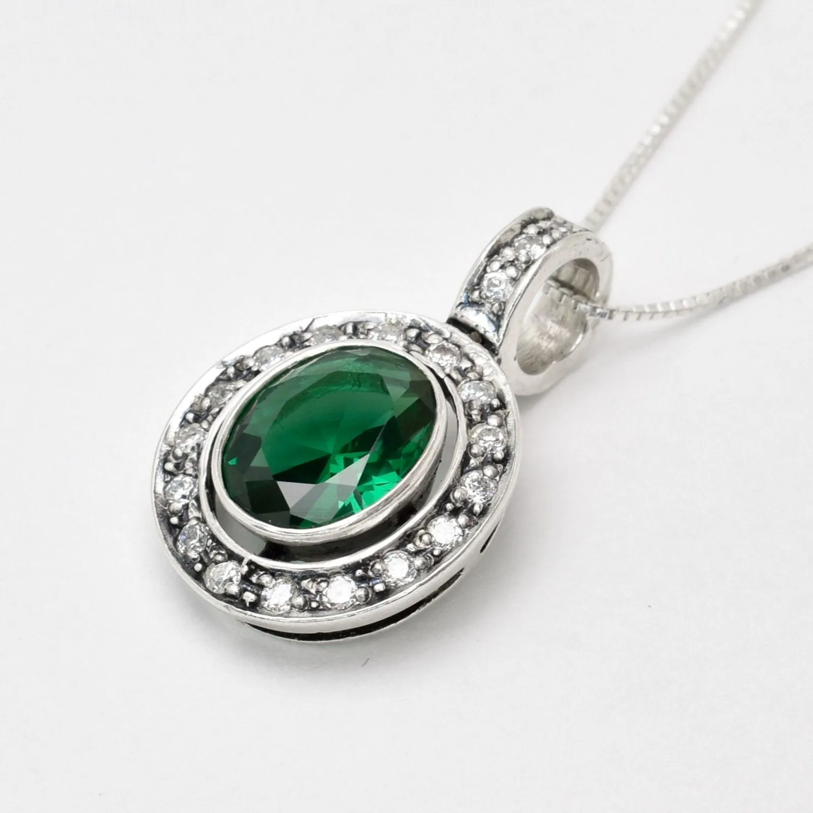 Vintage Emerald Necklace - Green Emerald Necklace - Antique Oval Pendant