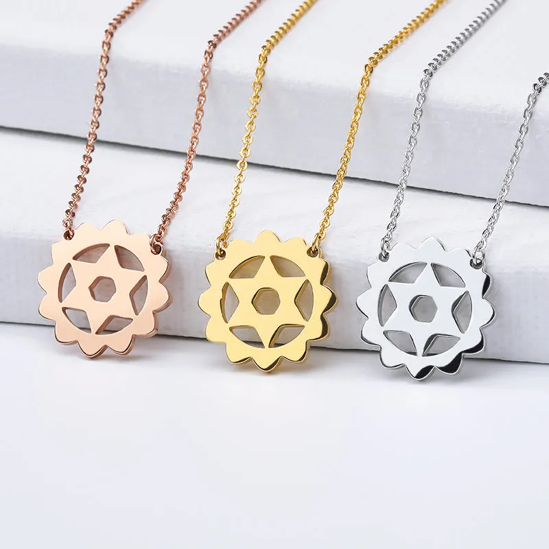 Women Statement Hollow Flower Necklace For Women